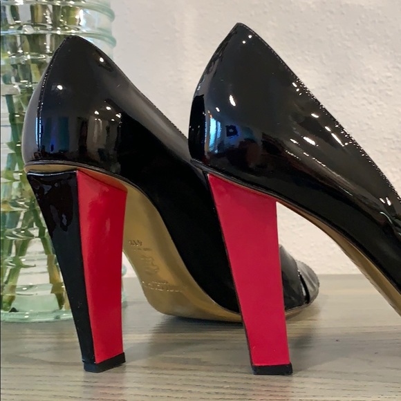 Jimmy Choo Shoes - Picture 6 of 16